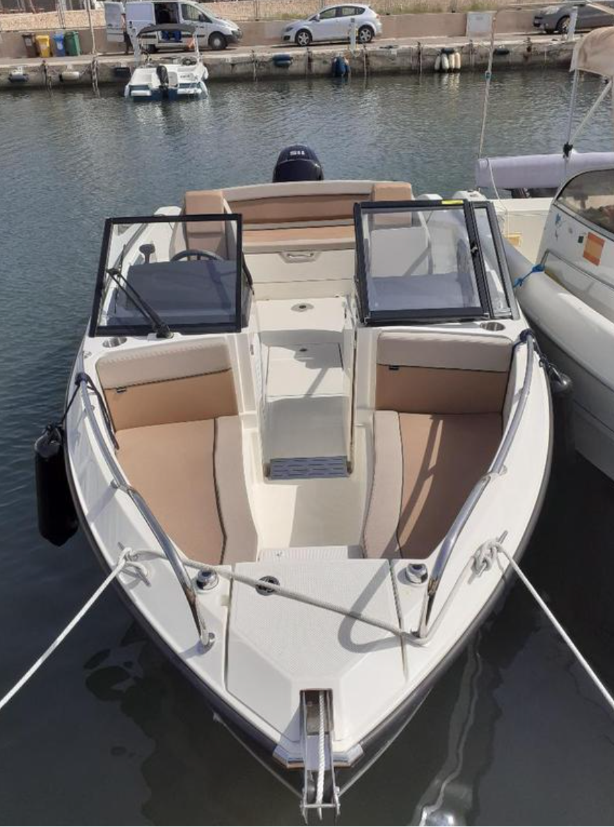 Quicksilver Activ 605 Bowrider